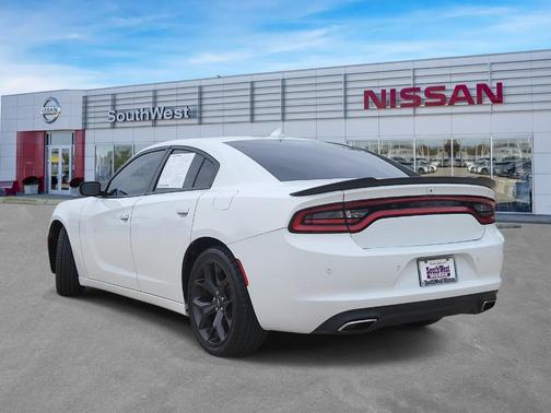 White Knuckle Clearcoat 2020 Dodge Charger SXT