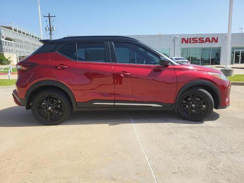 Red 2021 Nissan Kicks SR