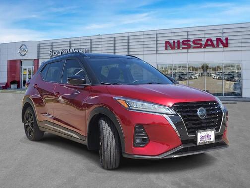 Red 2021 Nissan Kicks SR