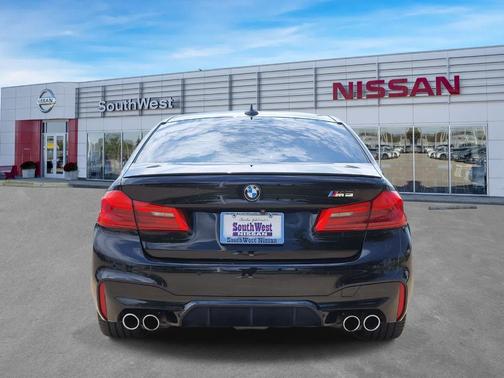 Black Sapphire Metallic 2018 BMW M5 Base