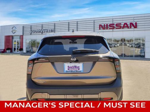 2025 Nissan Kicks S
