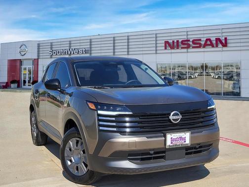 2025 Nissan Kicks S