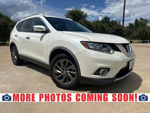 Pearl White 2016 Nissan Rogue SL