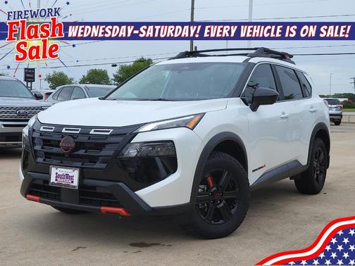 2025 Nissan Rogue Rock Creek