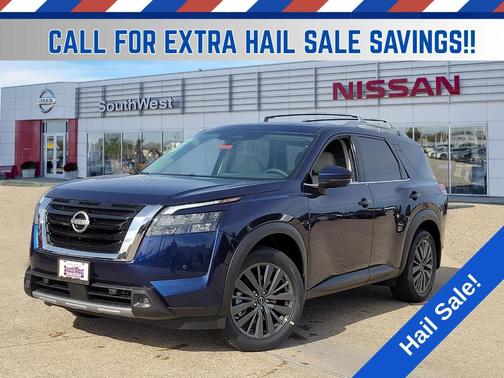 2025 Nissan Pathfinder SL