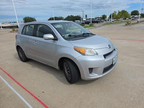 2014 Scion xD Base
