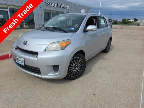 2014 Scion xD Base
