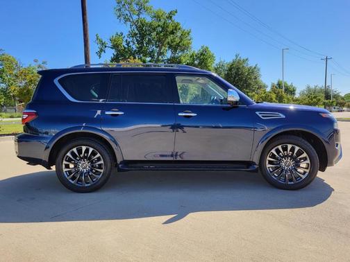 2023 Nissan Armada Platinum