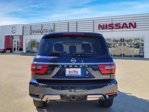 2023 Nissan Armada Platinum