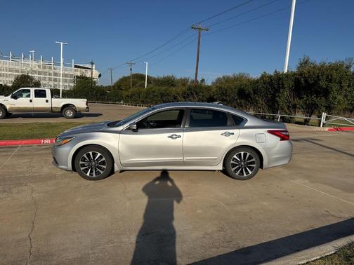 2016 Nissan Altima 2.5 SV