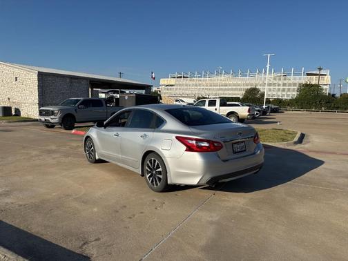 2016 Nissan Altima 2.5 SV