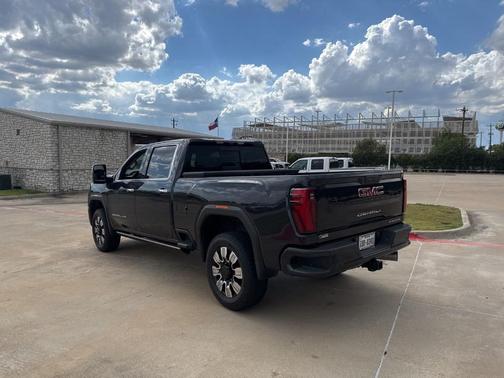 2024 GMC Sierra 2500 Denali