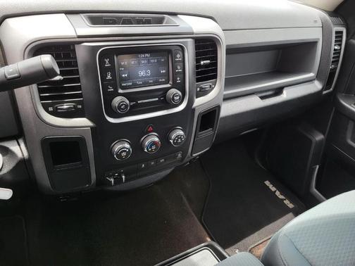 Bright White Clearcoat 2013 RAM 2500 Tradesman