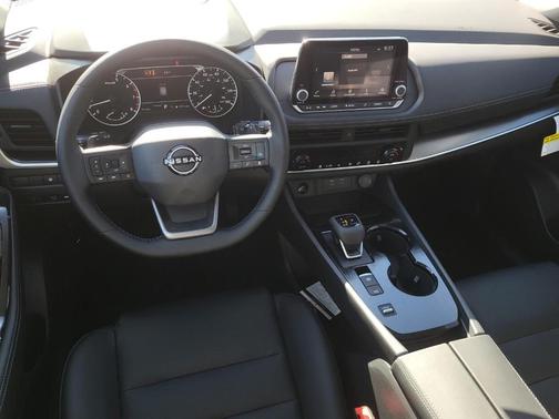 2026 Nissan Rogue DA