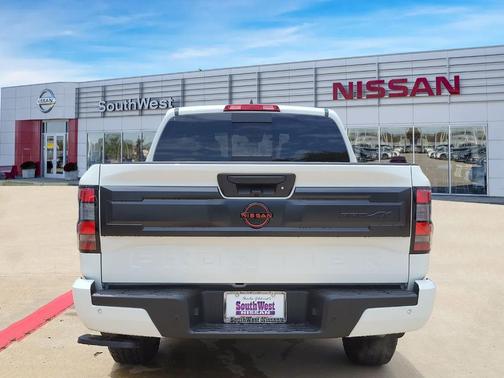 2025 Nissan Frontier PRO-4X
