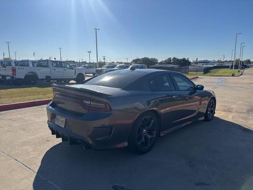 2019 Dodge Charger R/T