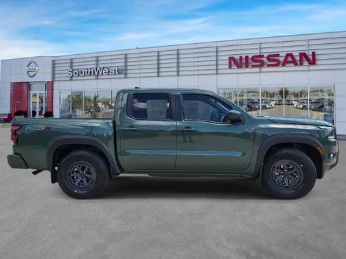 2025 Nissan Frontier PRO-X