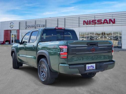 2025 Nissan Frontier PRO-X