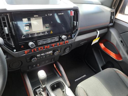 2025 Nissan Frontier PRO-X