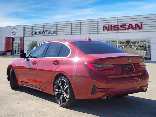 2022 BMW 330e 330e