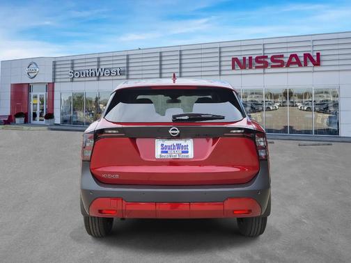 2025 Nissan Kicks SV