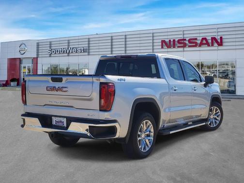 2021 GMC Sierra 1500 SLT