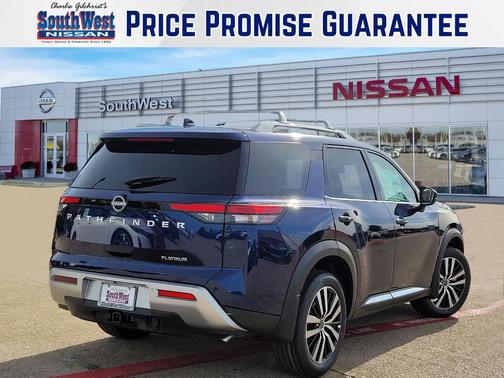 2025 Nissan Pathfinder Platinum