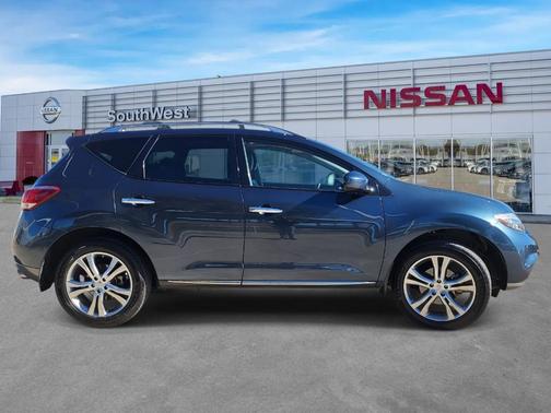 2011 Nissan Murano LE