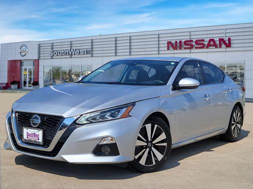 2022 Nissan Altima 2.5 SL