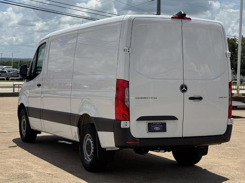 White 2025 Mercedes-Benz Sprinter 2500 144 WB