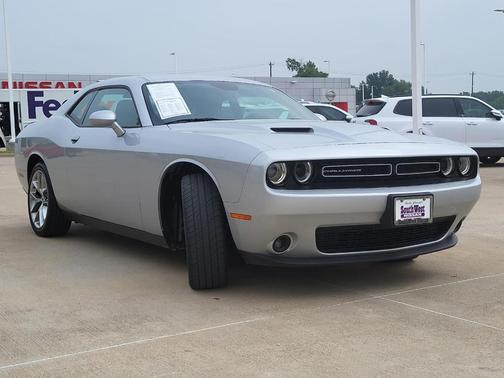 Triple Nickel Clearcoat 2023 Dodge Challenger SXT