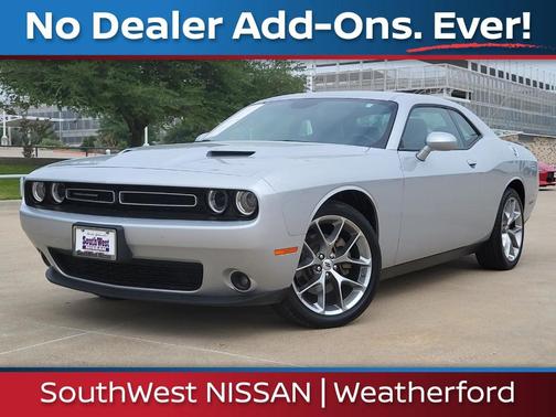 Triple Nickel Clearcoat 2023 Dodge Challenger SXT