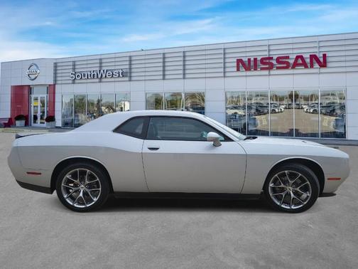 Triple Nickel Clearcoat 2023 Dodge Challenger SXT