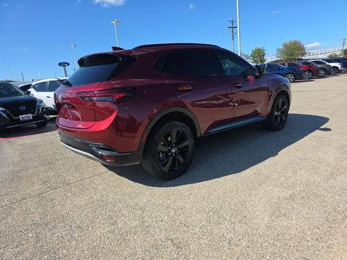 2022 Buick Envision Essence