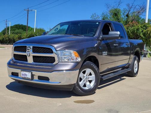 2022 RAM 1500 Classic SLT
