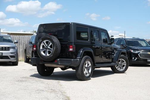 2020 Jeep Wrangler Unlimited Sahara