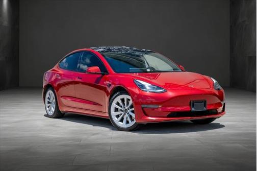 2022 Tesla Model 3 Standard Range