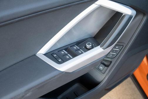 2024 Audi Q3 Premium 45 TFSI S line quattro Tiptronic