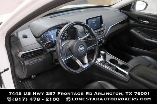 2022 Nissan Altima SR FWD