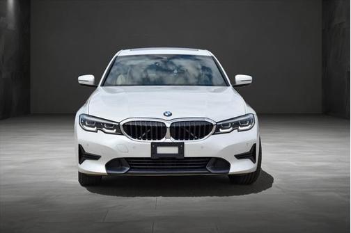 2022 BMW 330 330i