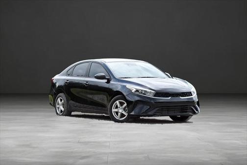 2022 Kia Forte FE
