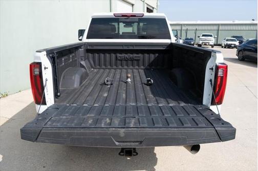 2024 GMC Sierra 2500 SLT