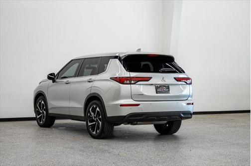 2022 Mitsubishi Outlander ES 2.5 S-AWC