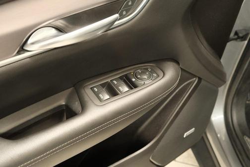 2022 Cadillac XT5 Luxury