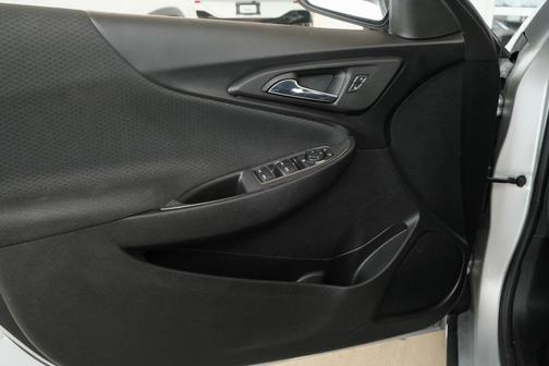 2020 Chevrolet Malibu FWD LT