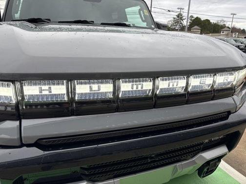 2024 GMC HUMMER EV SUV 2X