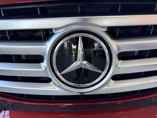 2024 Mercedes-Benz GLS 450 4MATIC
