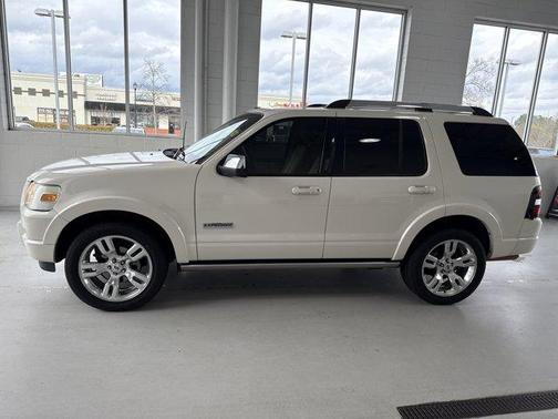2008 Ford Explorer Limited