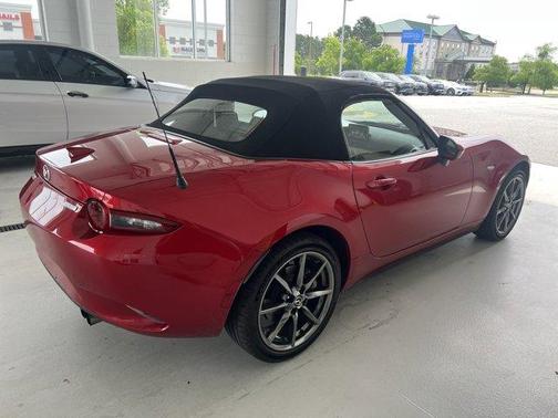 2016 Mazda MX-5 Miata Grand Touring