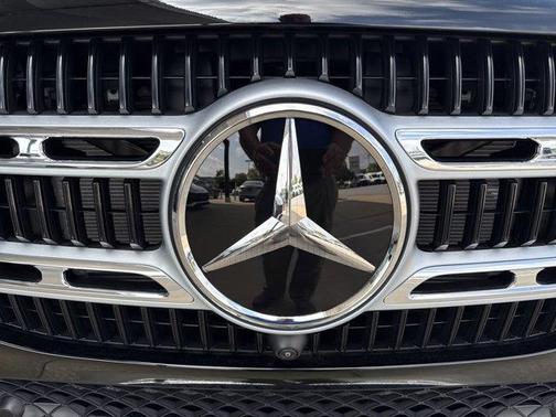 2026 Mercedes-Benz GLE 450e Base 4MATIC